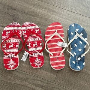 🎄Old Navy Red and Blue, Christmas Flip Flops bundle size 6
